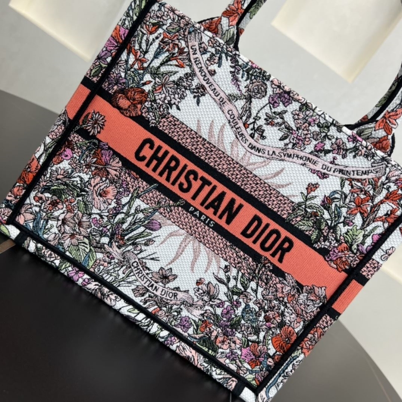 Dior Shopping Bags